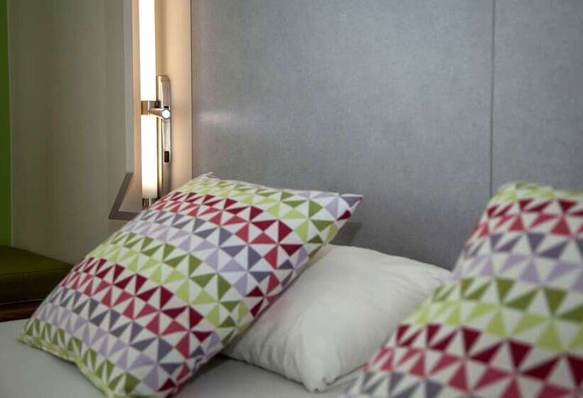 スタンダードルーム, Travelodge Barcelona Cornella Fira