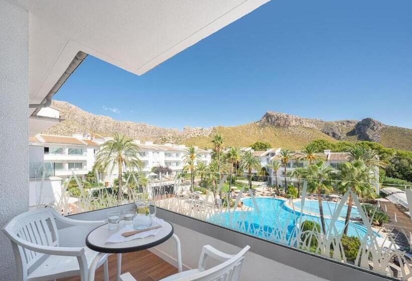 Люкс Вид на Бассейн, Puerto Azul Suite
