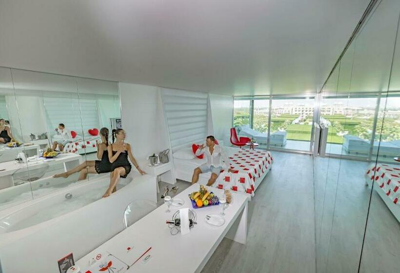 غرفة ديلوكس ذات إطلالة, Adam & Eve   Adult Only