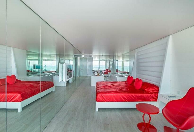 غرفة ديلوكس ذات إطلالة, Adam & Eve   Adult Only