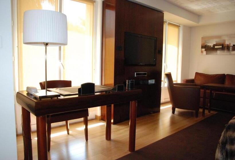 Номер Deluxe Кровать Кинг, Hôtel Ariane & Spa