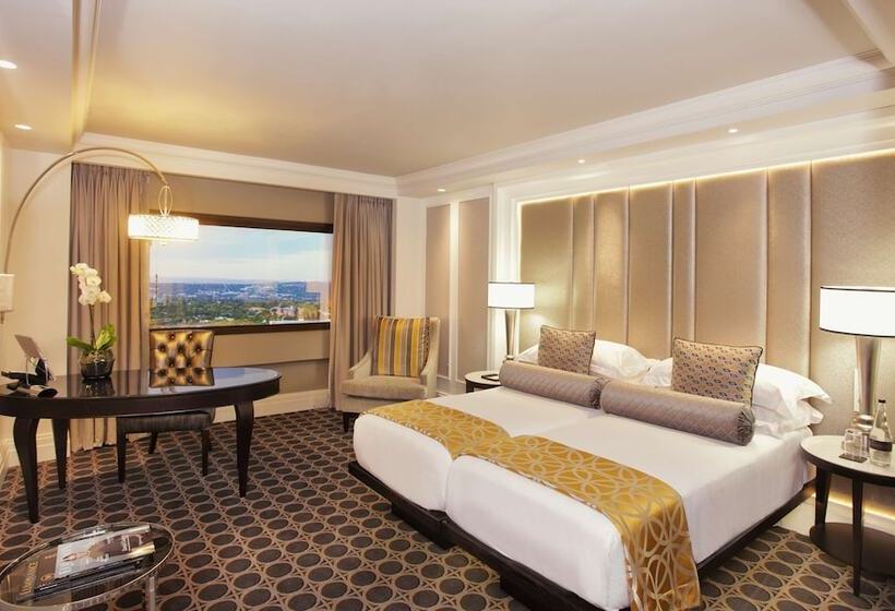 Номер Superior, Sandton Sun And Towers