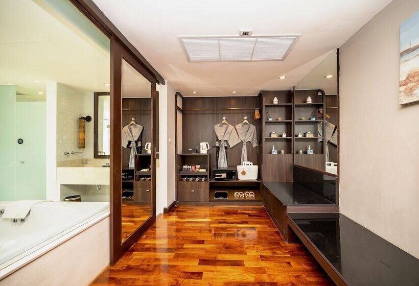 스위트, The Rock Hua Hin Beachfront Spa Resort