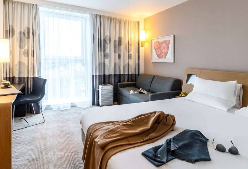 Номер Deluxe, Novotel Edinburgh Park