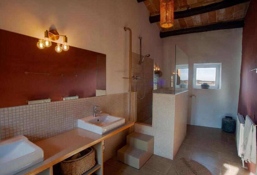 4인용 스탠다드 룸, Cal Mestre Casa Rural