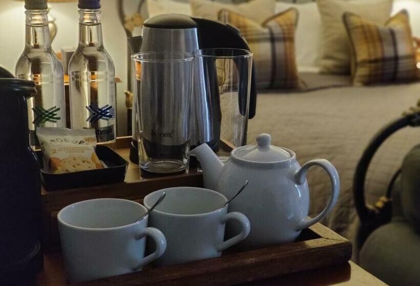 Стандартный Номер Кровать Кинг, Luxury Bed And Breakfast At Bossington Hall In Exmoor, Somerset