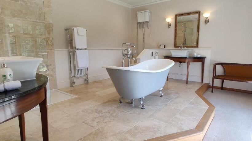 Номер Superior Кровать Кинг, Luxury Bed And Breakfast At Bossington Hall In Exmoor, Somerset