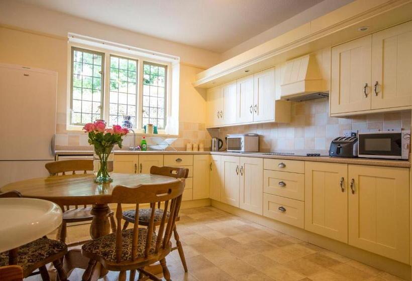 Апартаменты 1 Спальня, Luxury Bed And Breakfast At Bossington Hall In Exmoor, Somerset