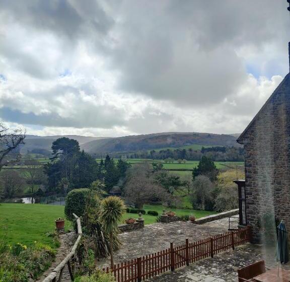 Номер Deluxe Кровать Кинг, Luxury Bed And Breakfast At Bossington Hall In Exmoor, Somerset