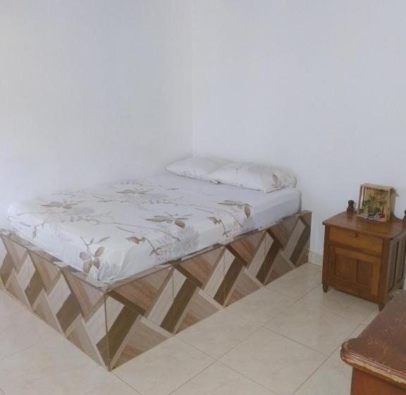 Трехместный Номер Базовый, Hostal Buena Vida