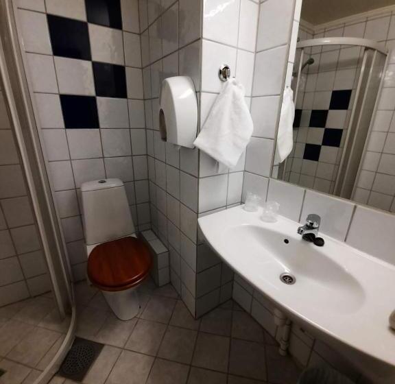 Номер Стандарт, Sunndalsøra Hotell