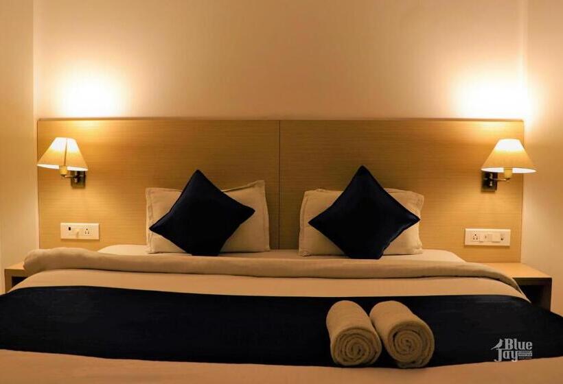 اتاق استاندارد, The Blue Jay Hostel