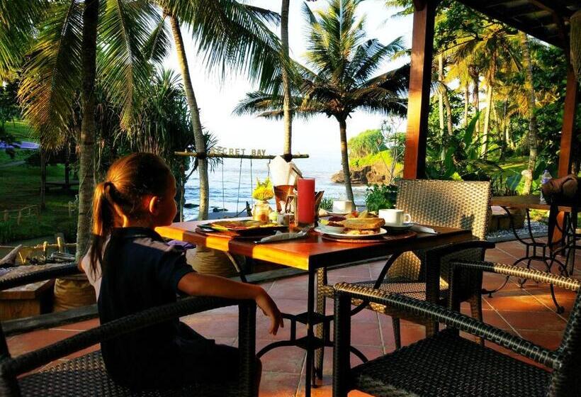 수영장이 있는 3베드룸 빌라, Gajah Mina Beach Resort