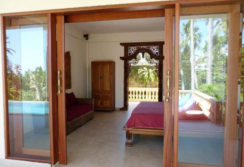수영장이 있는 3베드룸 빌라, Gajah Mina Beach Resort