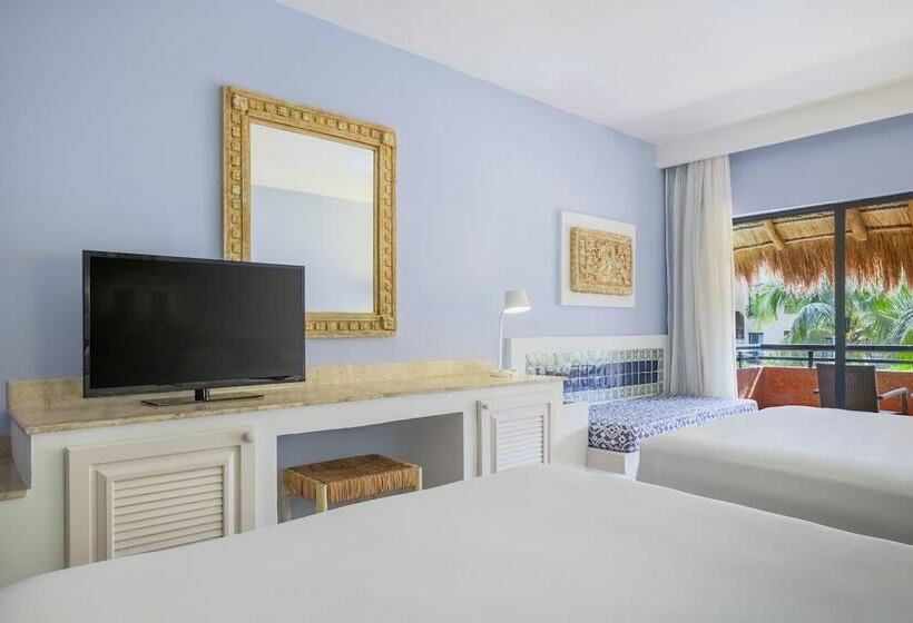 Superior Kamer, Iberostar Waves Tucán