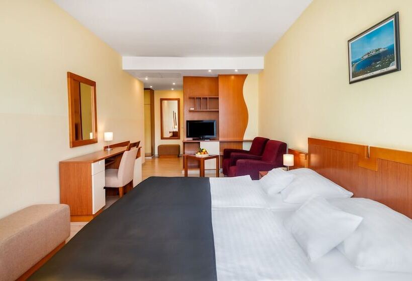 스탠다드 룸, Hunguest Hotel Sun Resort