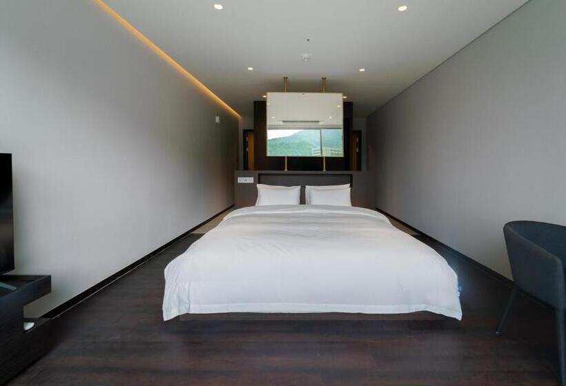 اتاق استاندارد با تخت بزرگ, Gapyeong Hotel Suiteian