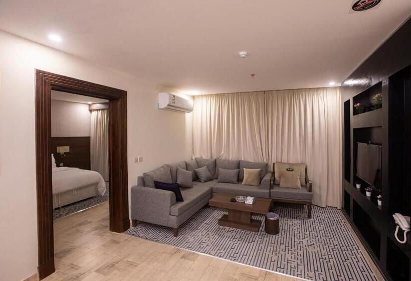 سوئیت با تخت بزرگ, Olive Tree