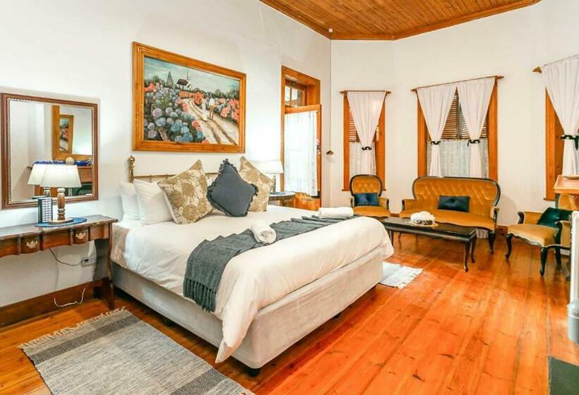 Номер Стандарт, Ravenscliff Manor