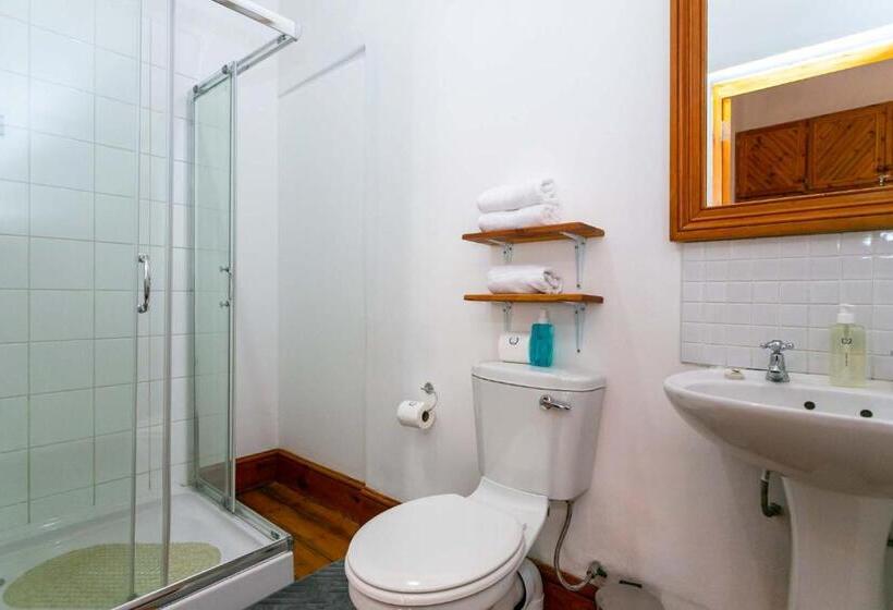 Номер Стандарт, Ravenscliff Manor