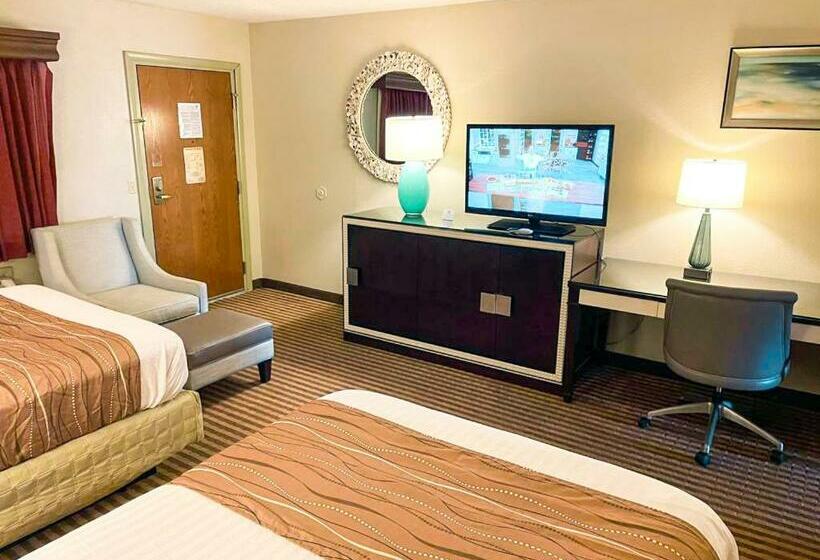Номер Стандарт, Eleven Boutique Hotel Llc
