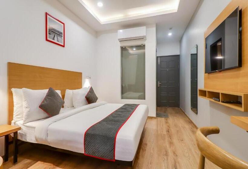 Трехместный Номер Deluxe, Super Townhouse Jashn