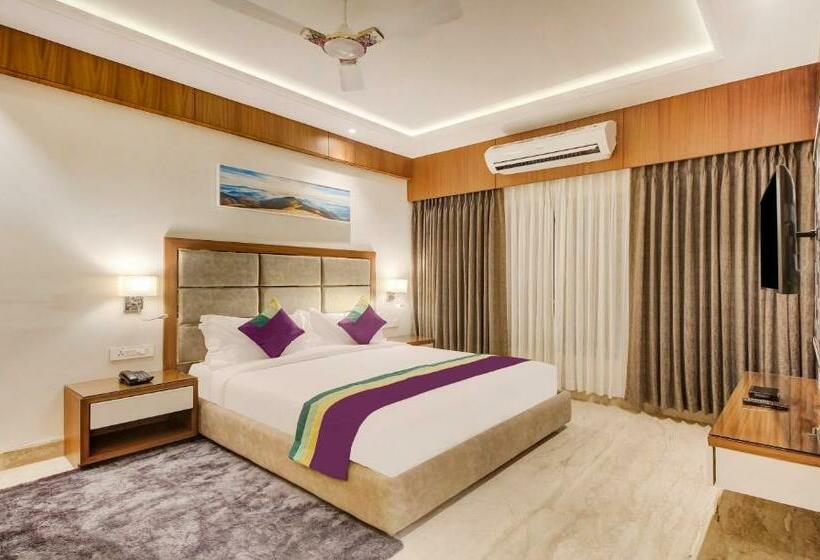 标准间, Treebo Premium Tahoora International