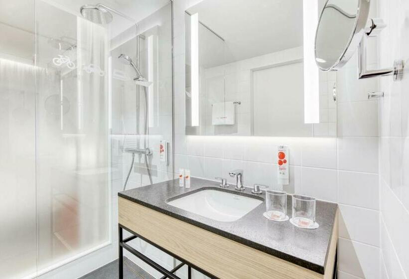 Номер бизнес-класса, Intercityhotel Wiesbaden