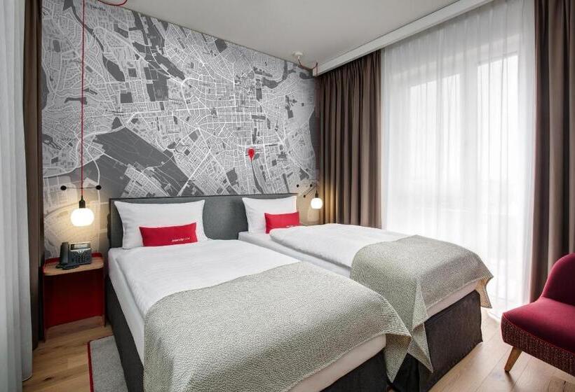 Номер Superior, Intercityhotel Wiesbaden