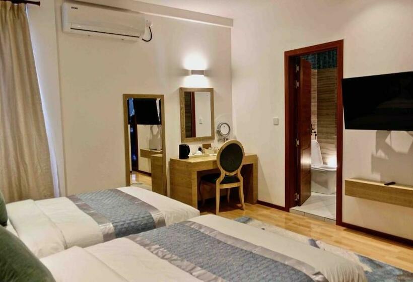اتاق لوکس, Zero Degree Residence
