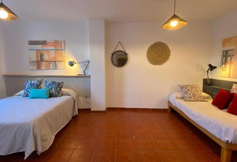 اتاق کلاسیک چهارنفره, Hostel Plaza Mayor Corredera