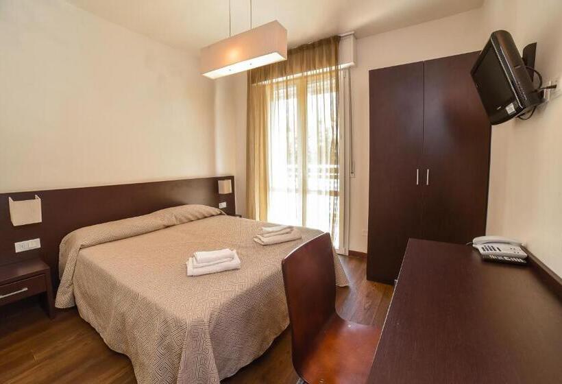Quarto Superior Quádruplo, Diamante