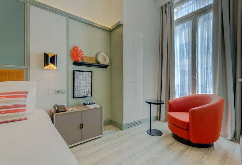 Quarto standard, Vincci Baixa