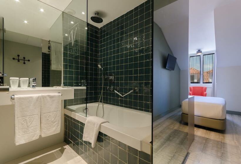 Quarto Economy, Vincci Baixa