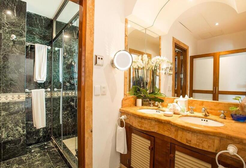 Junior Suite Vista Mar, Zoetry Villa Rolandi Isla Mujeres Cancun  All Inclusive