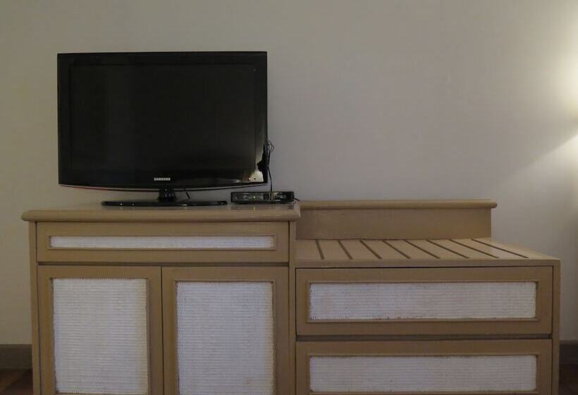 Номер Deluxe, Waterfront Insular Hotel Davao
