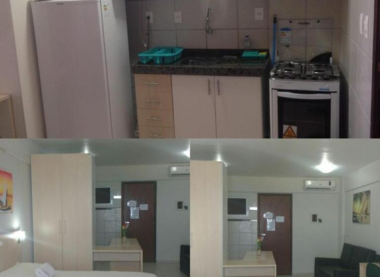 استودیوی استاندارد با چشم‌انداز دریا, Flats Particular Terrazzo