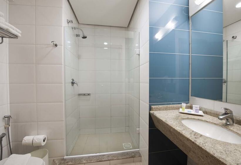 스탠다드 룸 더블 침대, Mercure Camboriu