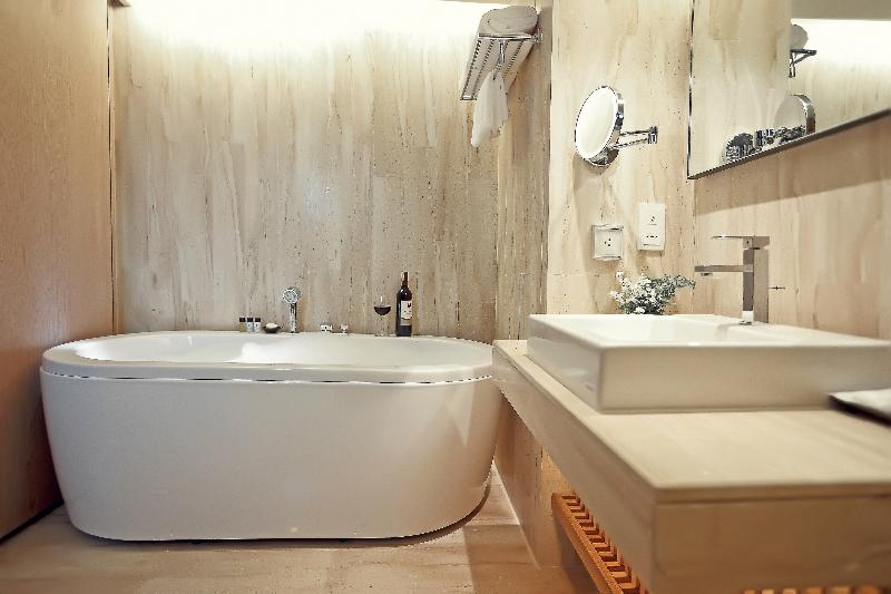 Номер Премиум Вид на Сад, Veridia Resort Sardinia, A Member of Radisson Individuals