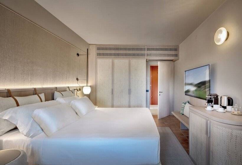 Номер Премиум Вид на Сад, Veridia Resort Sardinia, A Member of Radisson Individuals