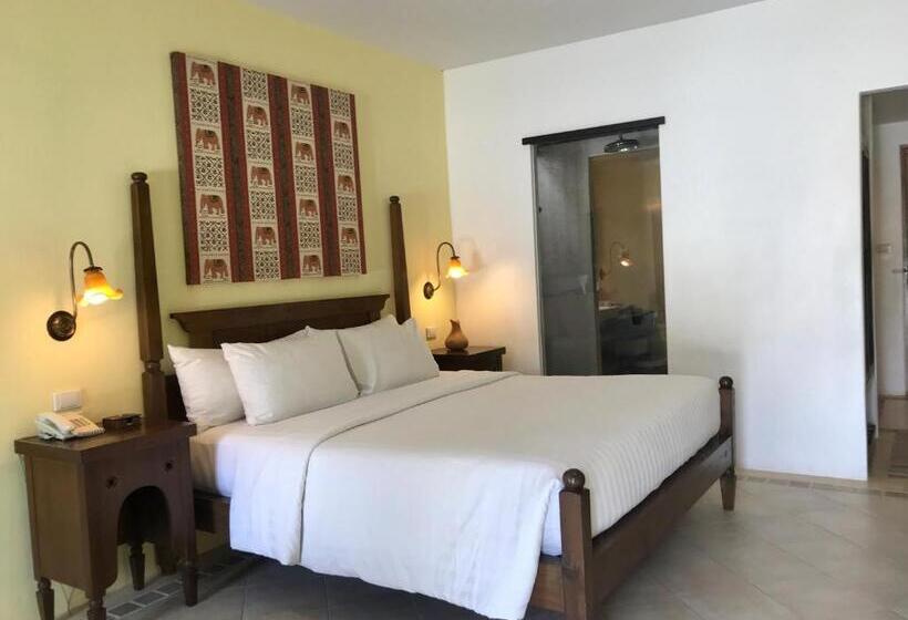 Номер Deluxe, Ao Nang Colors Hotel   Aonang Beach
