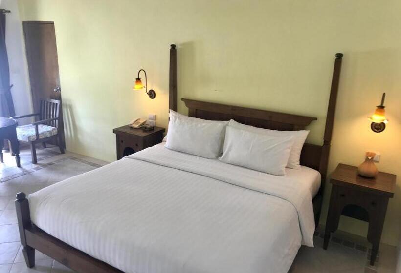 Номер Deluxe Кровать Кинг, Ao Nang Colors Hotel   Aonang Beach