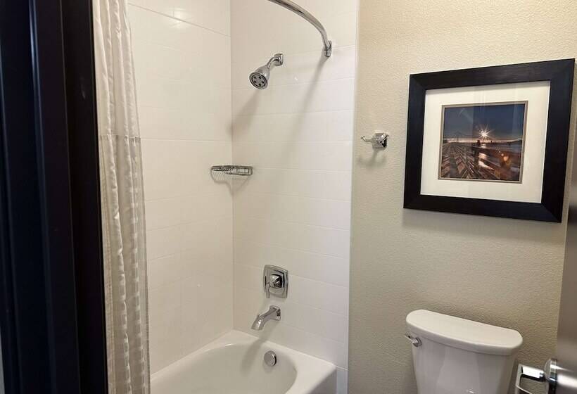 Люкс, Best Western Columbia River Waterfront Hotel Astoria