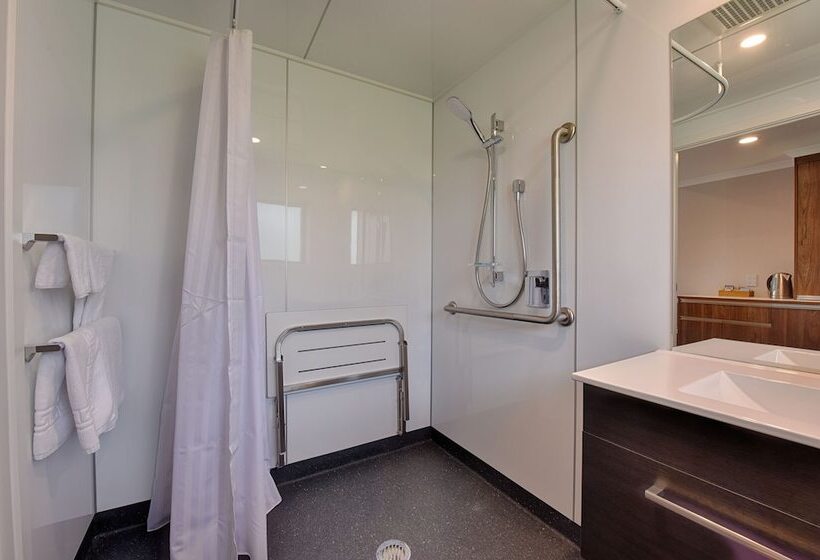 Номер Стандарт, Croydon Lodge