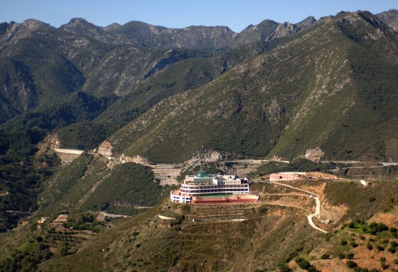 Номер Стандарт Трехместный, Wellness Marbella Hills