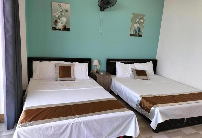 バルコニー付きスタンダードルーム, Hoa Mai Plus Hostel
