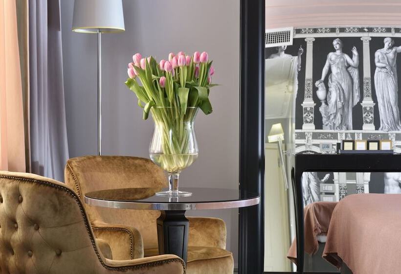 Suite Junior, Leon S Place Hotel In Rome