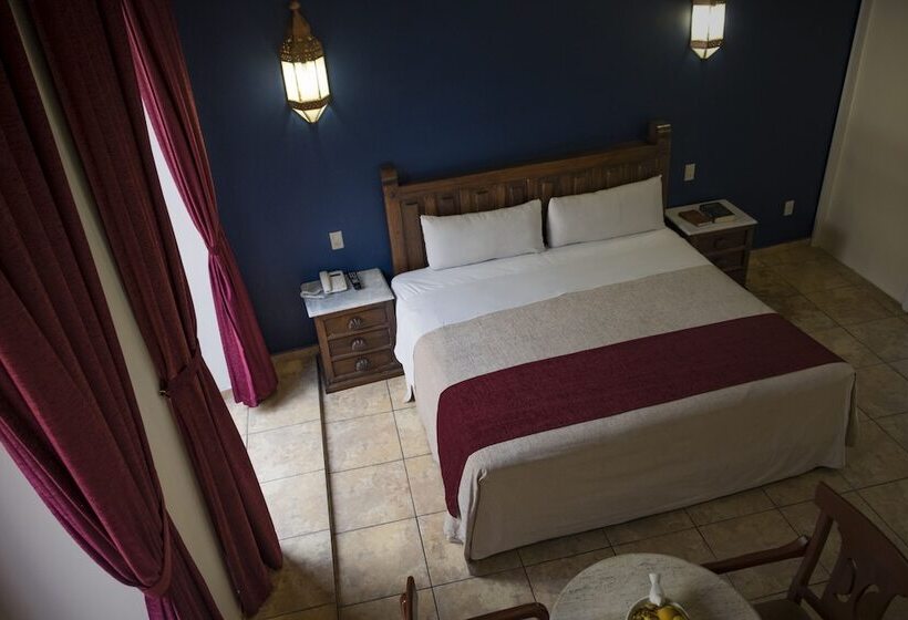 Chambre Standard, San Francisco Plaza