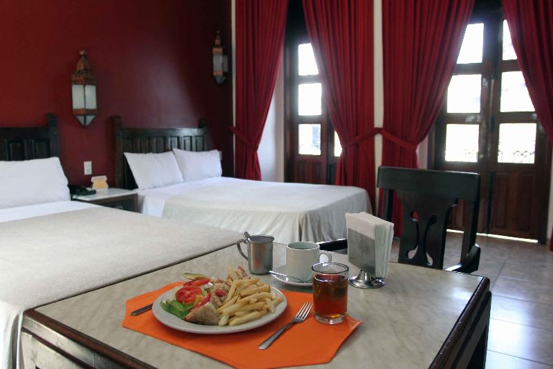 Chambre Standard, San Francisco Plaza