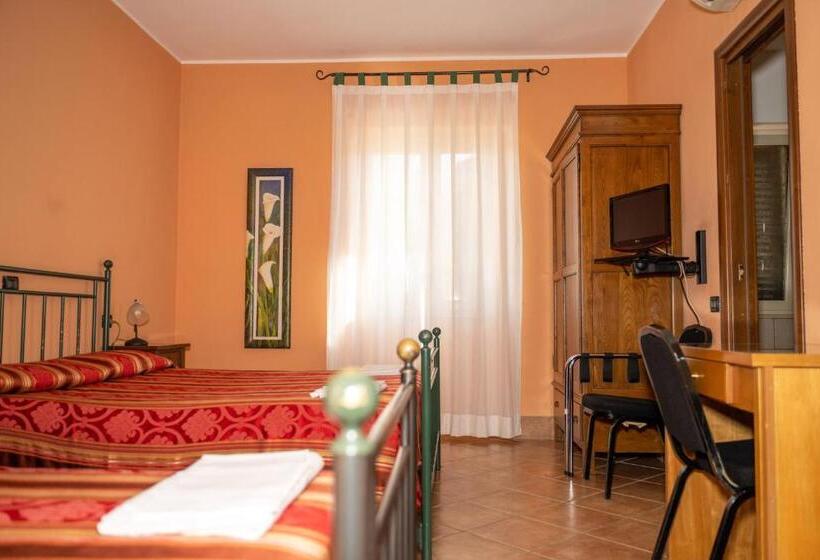 스탠다드 트리플 룸, Agriturismo L Ovile